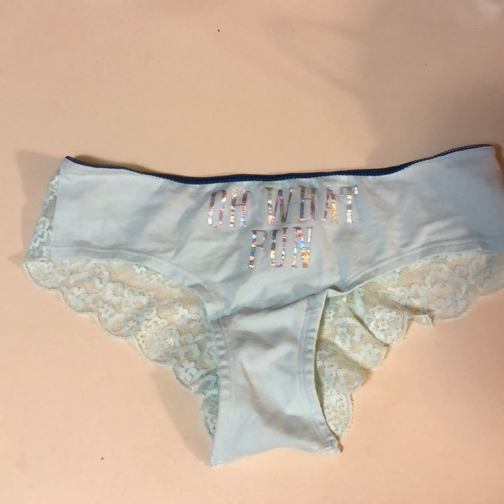 New victorias secret undies size medium